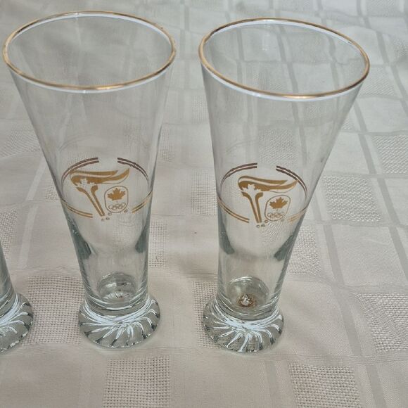 Elegant Gold Rimmed Pilsner Glass Set - Picture 8 of 16